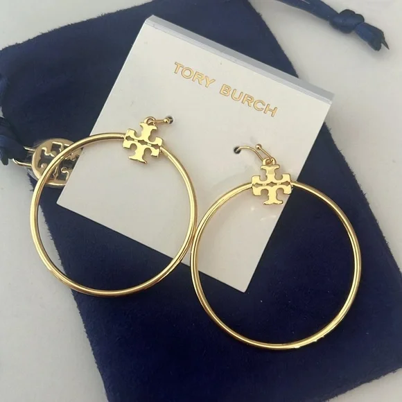 Tory Burch Stocked-T Hoop - Picture 4 of 16